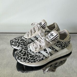 ADIDAS Leopard Women’s Running Shoes (size 8)
